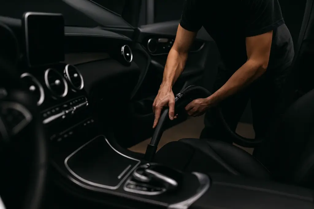 Текущее изображение: Professionelle Auto Innenreinigung – gründliche Pflege und Sauberkeit mit Belle Vue München